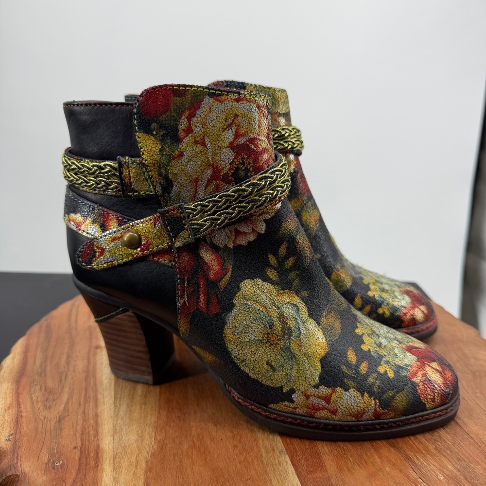 Laura Vita Amelia 04 Floral‎ Ankle Boots 38  US 7.5 Black Multi Metallic Braided